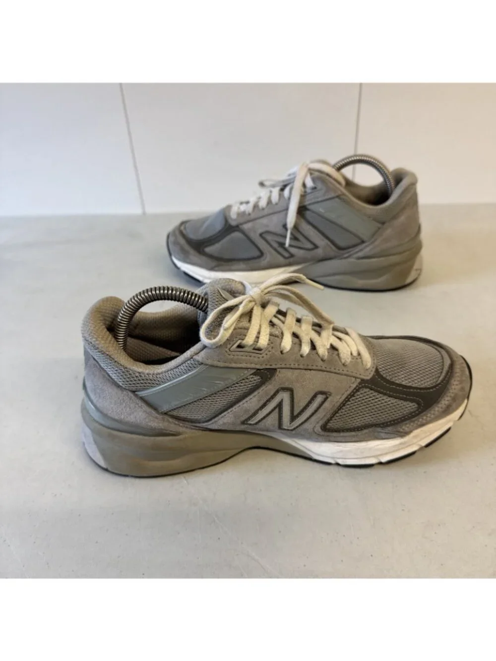 New‎ Balance 990v5 Men's Size 7 Grey Made in USA Suede Shoes Sneakers M990GL5